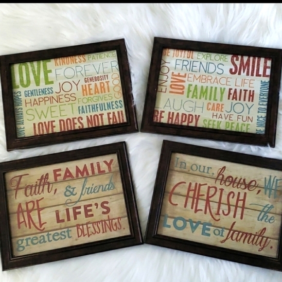 Set of 4 Love, Faith, and Family prints - Picture 1 of 9